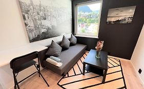 Voss Budget Apartments & Rooms